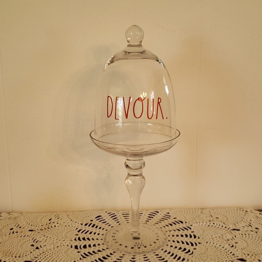 EUC Rae Dunn Clear Glass Dome Covered Cupcake Stand - "DEVOUR"